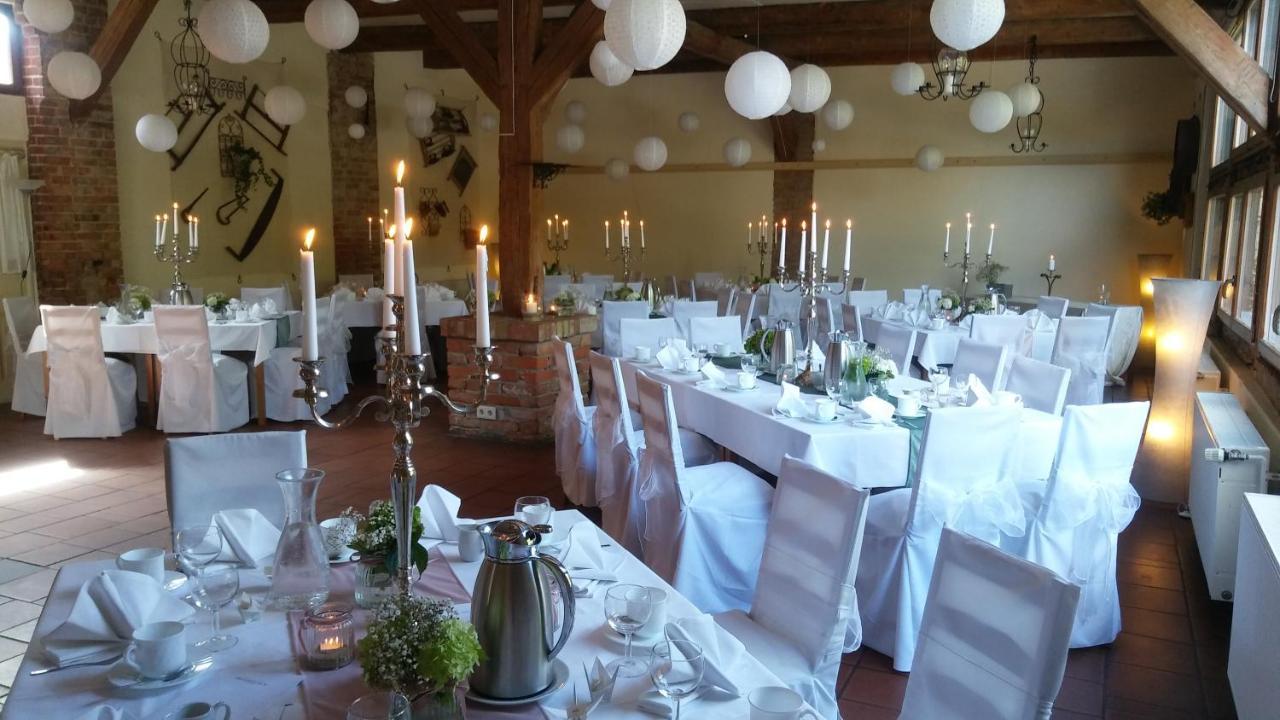 Hotel Alte Foersterei Kloster Zinna ภายนอก รูปภาพ
